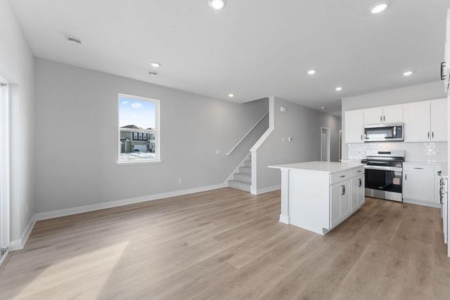 953 Huntington, Jordan, MN 55352