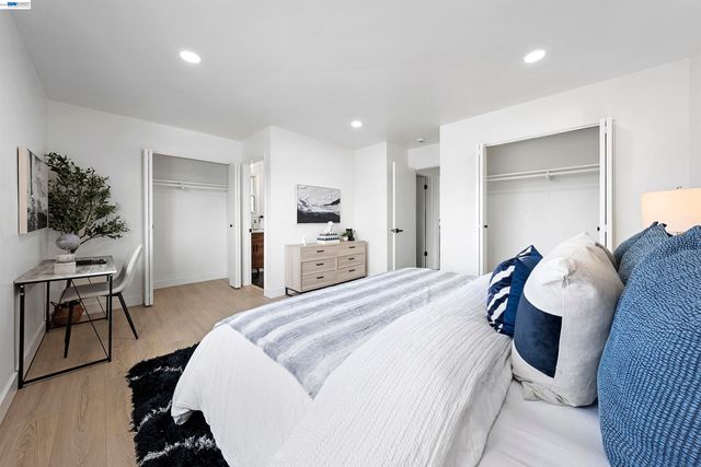 3681 Sunset Dr, San Bruno, CA 94066