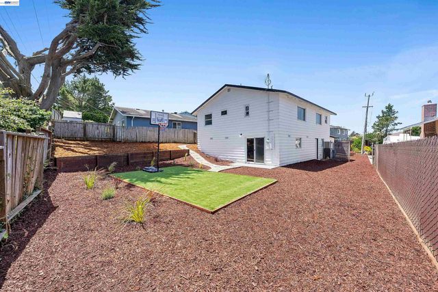 3681 Sunset Dr, San Bruno, CA 94066