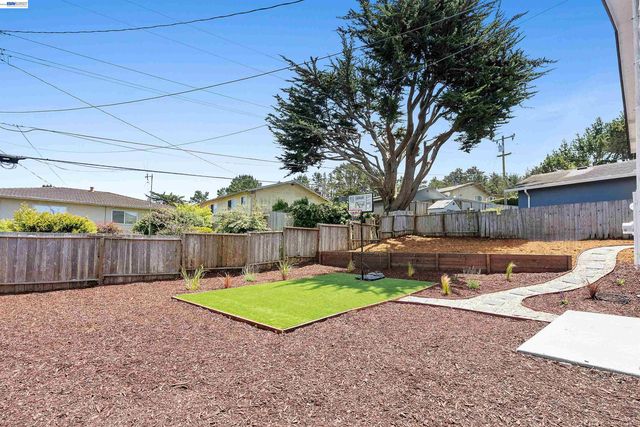 3681 Sunset Dr, San Bruno, CA 94066