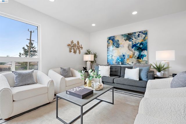 3681 Sunset Dr, San Bruno, CA 94066