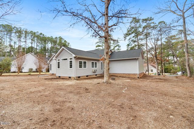 669 Chelsea Drive, Sanford, NC 27332