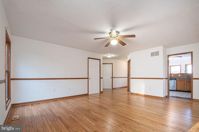 59 VALLEY OVERLOOK CT, Strasburg, VA 22657