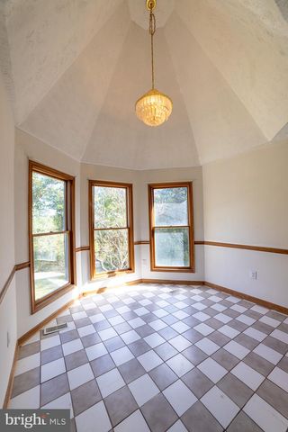 59 VALLEY OVERLOOK CT, Strasburg, VA 22657