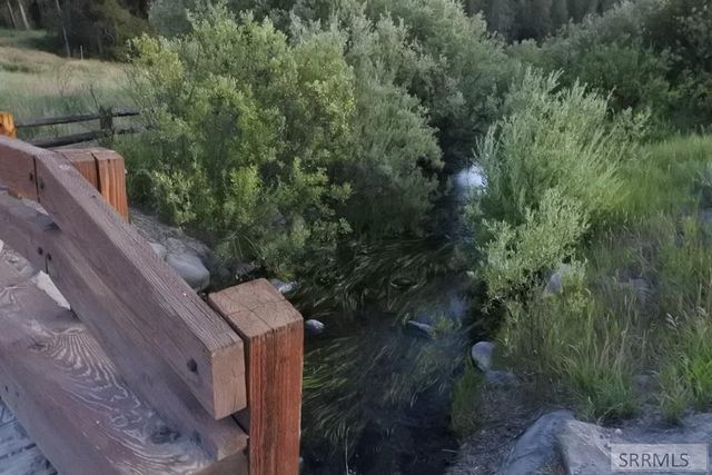 1650 Shadow Loop South, Island Park, ID 83429