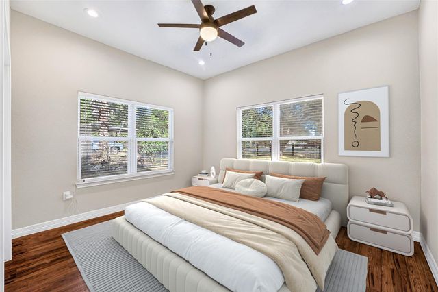 7045 Cayton Street, Houston, TX 77061