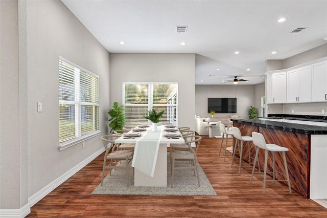 7045 Cayton Street, Houston, TX 77061