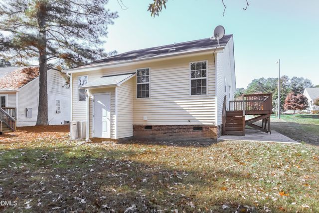1108 Woodbriar Street, Clayton, NC 27520