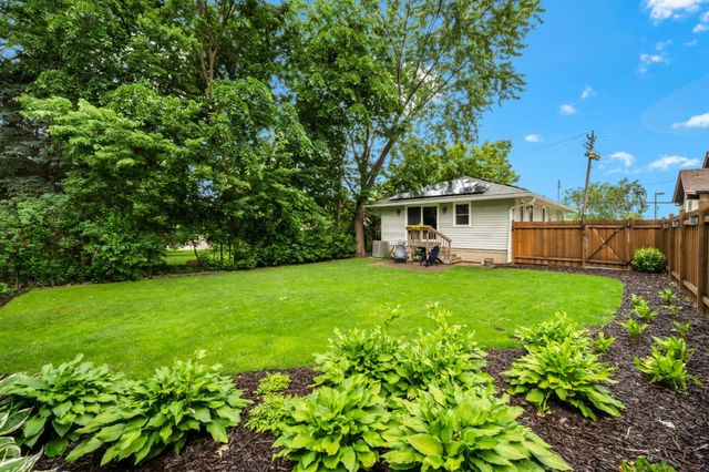 3012 33rd Avenue NE, Saint Anthony, MN 55418