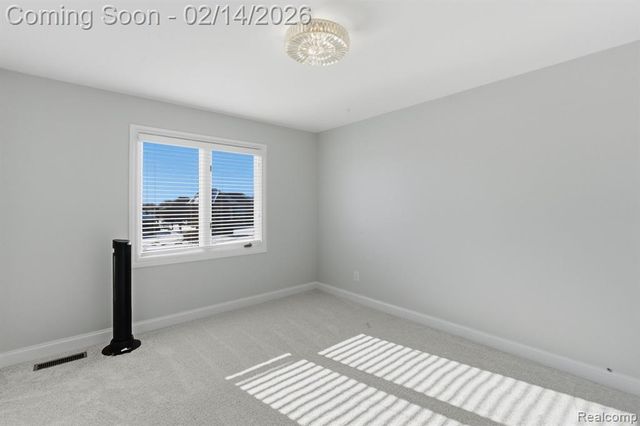 8844 Ridge Drive, Washington, MI 48095