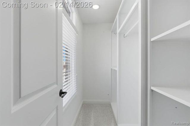 8844 Ridge Drive, Washington, MI 48095