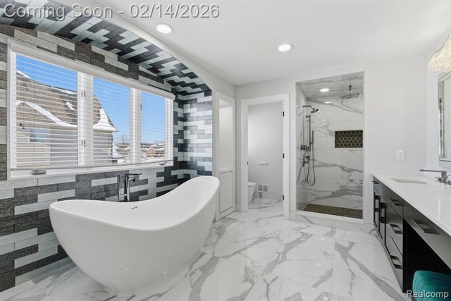 8844 Ridge Drive, Washington, MI 48095