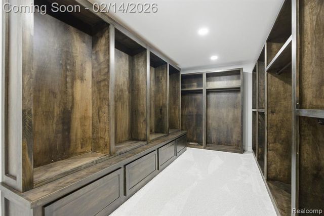 8844 Ridge Drive, Washington, MI 48095