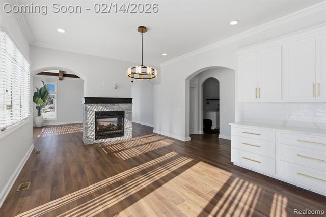 8844 Ridge Drive, Washington, MI 48095