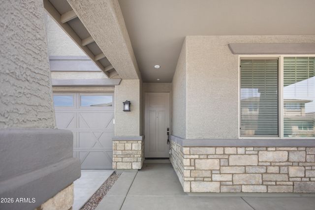 13415 W EAGLE FEATHER Road, Peoria, AZ 85383