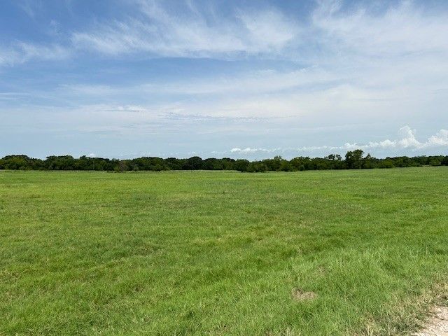 284 County Road 2388, Pickton, TX 75471