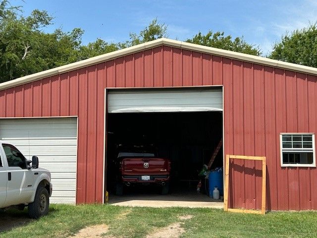 284 County Road 2388, Pickton, TX 75471