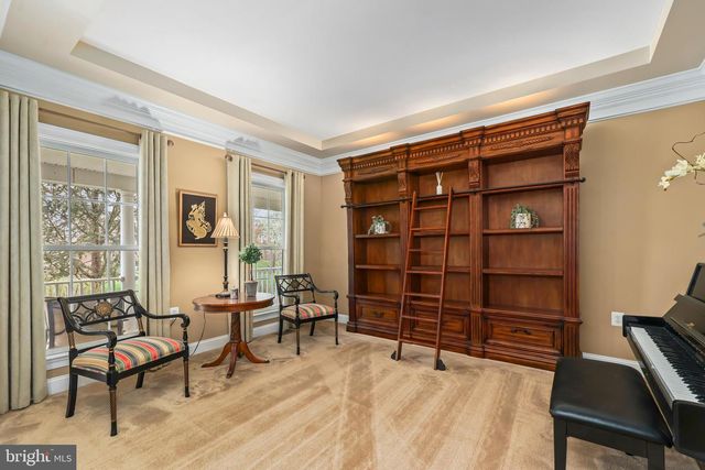 37619 WRIGHT FARM DR, Purcellville, VA 20132
