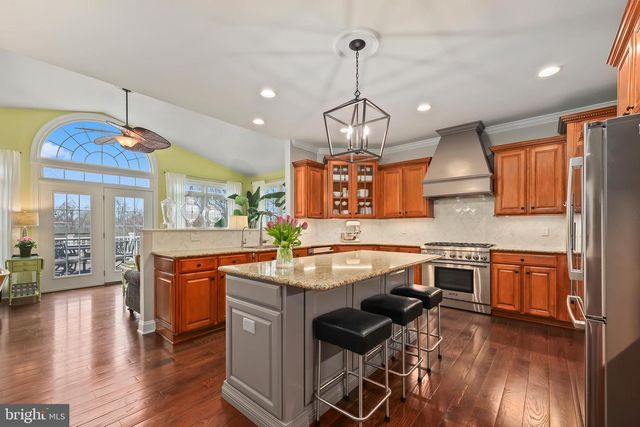 37619 WRIGHT FARM DR, Purcellville, VA 20132