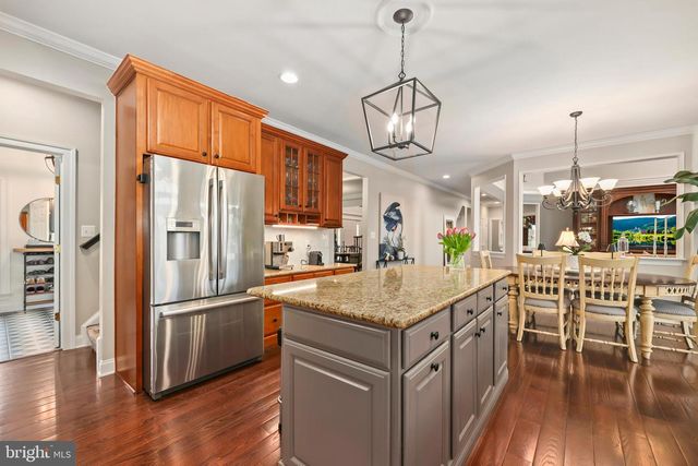 37619 WRIGHT FARM DR, Purcellville, VA 20132