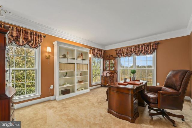 37619 WRIGHT FARM DR, Purcellville, VA 20132