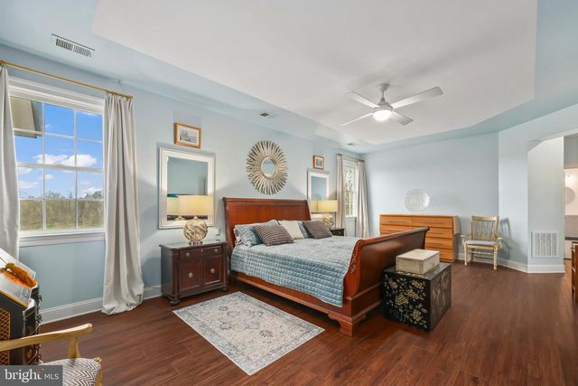 37619 WRIGHT FARM DR, Purcellville, VA 20132