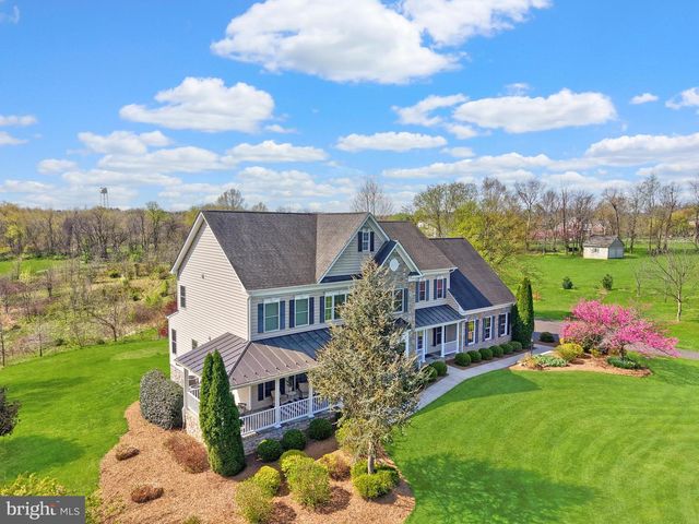 37619 WRIGHT FARM DR, Purcellville, VA 20132