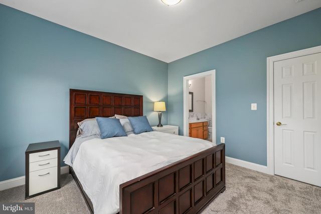 37619 WRIGHT FARM DR, Purcellville, VA 20132