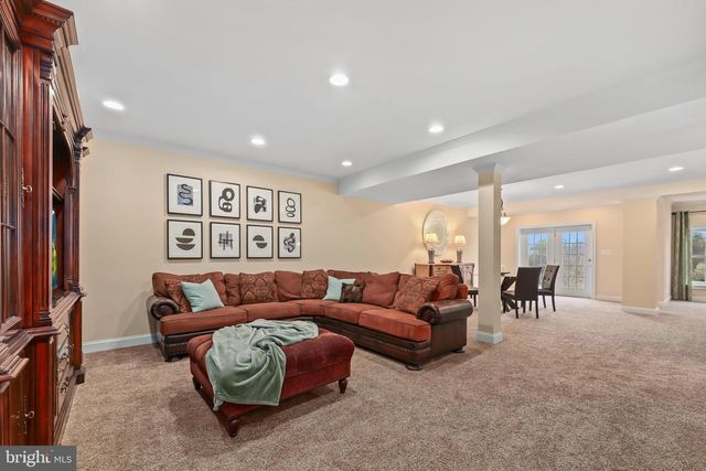 37619 WRIGHT FARM DR, Purcellville, VA 20132