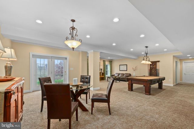 37619 WRIGHT FARM DR, Purcellville, VA 20132
