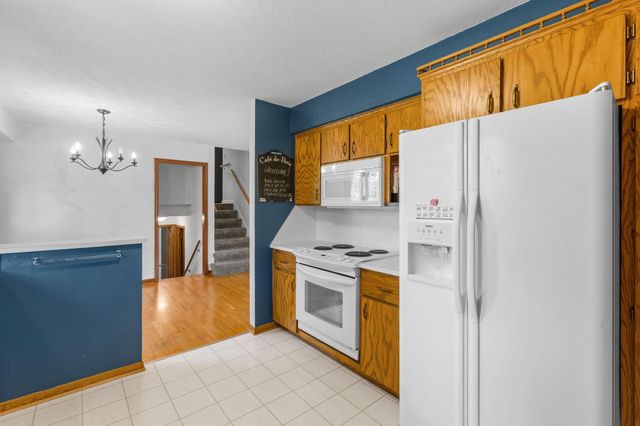 1870 7th Street NW, New Brighton, MN 55112