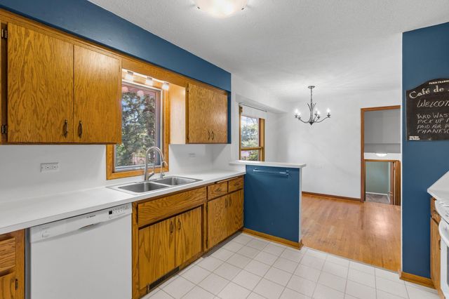 1870 7th Street NW, New Brighton, MN 55112