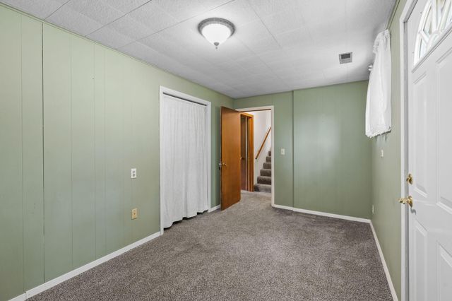 1870 7th Street NW, New Brighton, MN 55112