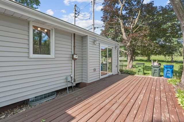 1870 7th Street NW, New Brighton, MN 55112