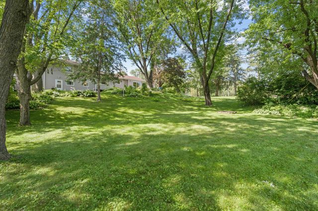 1870 7th Street NW, New Brighton, MN 55112