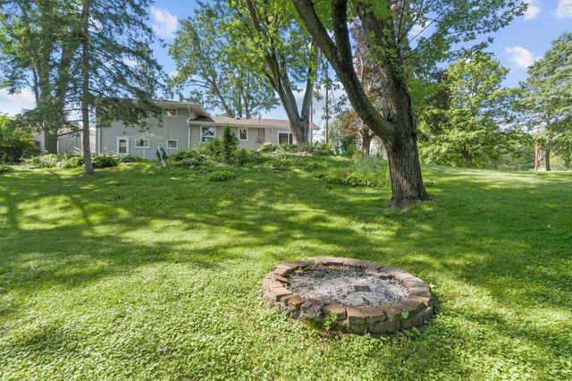 1870 7th Street NW, New Brighton, MN 55112