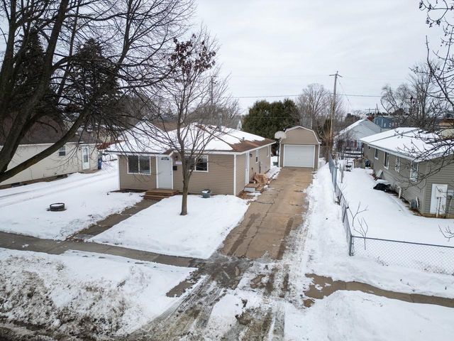 1241 S 11TH AVENUE, Wausau, WI 54401