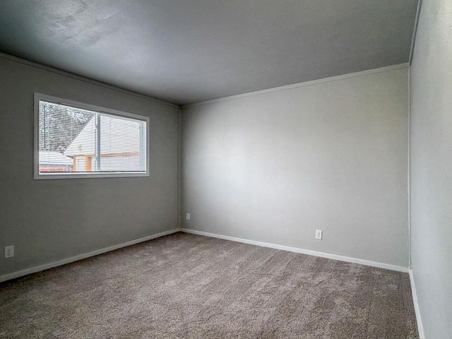 1241 S 11TH AVENUE, Wausau, WI 54401