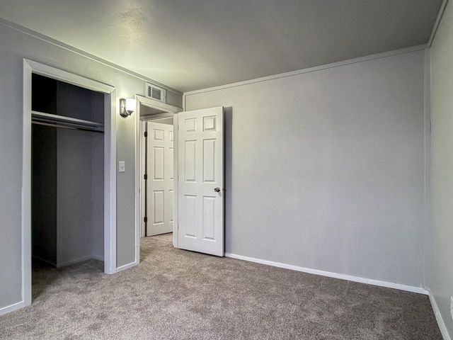 1241 S 11TH AVENUE, Wausau, WI 54401