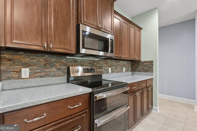 234 Waters Edge Drive, Kingsland, GA 31548