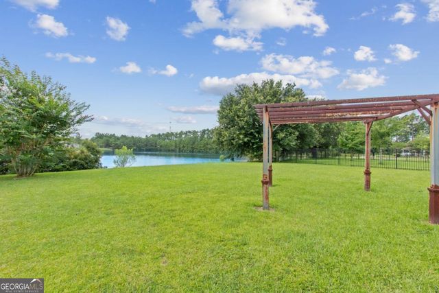 234 Waters Edge Drive, Kingsland, GA 31548
