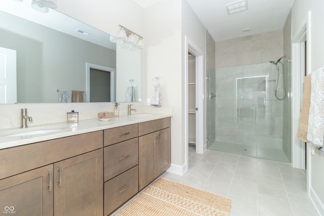 6216 Fairview Drive, Mccordsville, IN 46055