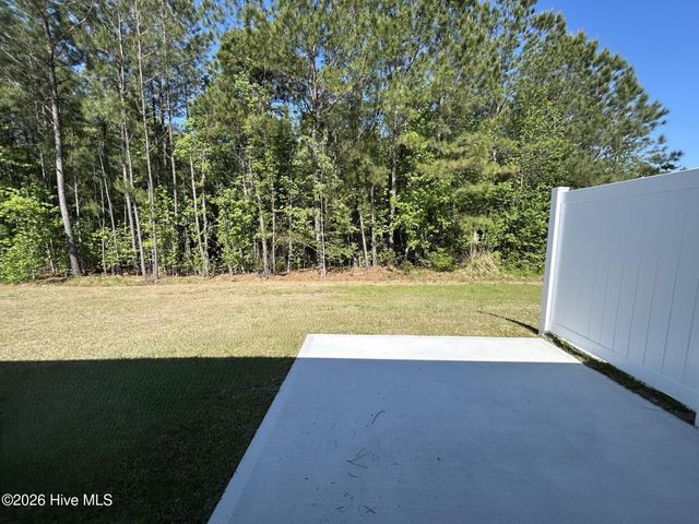 502 Cove Drive, Newport, NC 28570