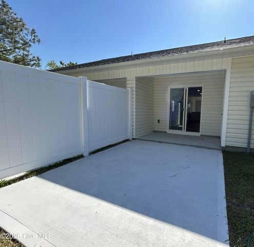 502 Cove Drive, Newport, NC 28570