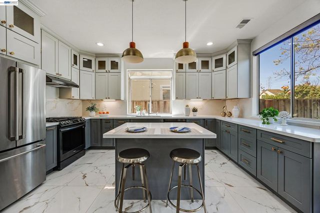 239 Balboa Dr, Milpitas, CA 95035