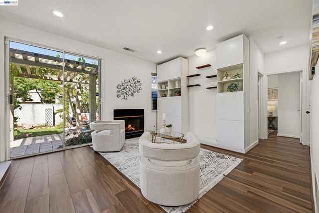 239 Balboa Dr, Milpitas, CA 95035