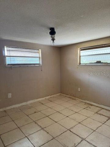 8811 GOSHEN LANE, Port Richey, FL 34668
