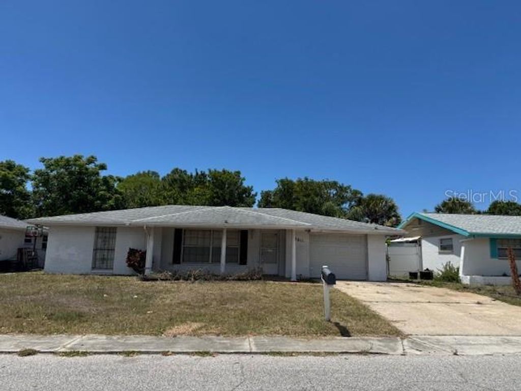 8811 GOSHEN LANE, Port Richey, FL 34668