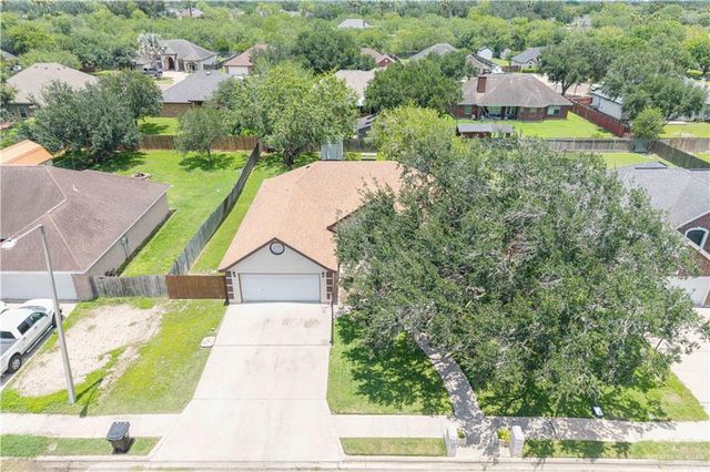 871 S Quail Hollow Drive, Weslaco, TX 78596