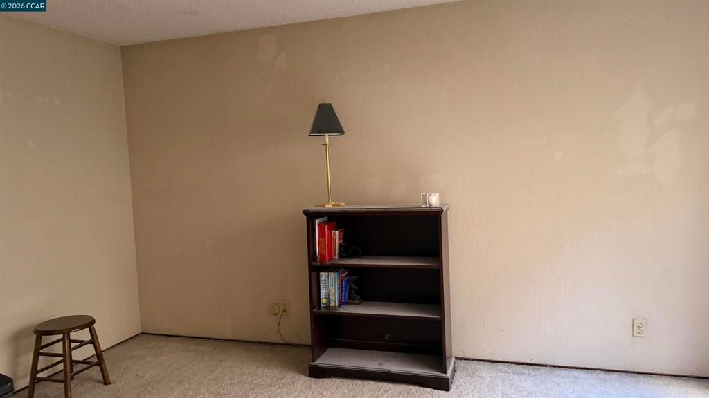 Image 10 of property listing at 748 Aries Ln, Foster City, CA 94404